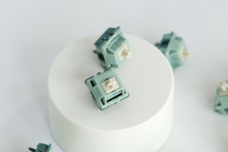 [In Stock] Green Snake Switch